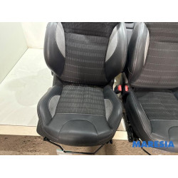 Peugeot - 2008 - Bekleding Set (compleet)