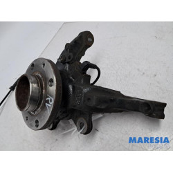 Renault - Clio - Knuckle, front right