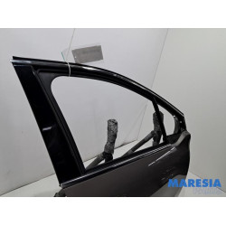 Peugeot - 208 - Front door 4-door, right