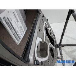 Peugeot - 208 - Tür 4-türig links hinten