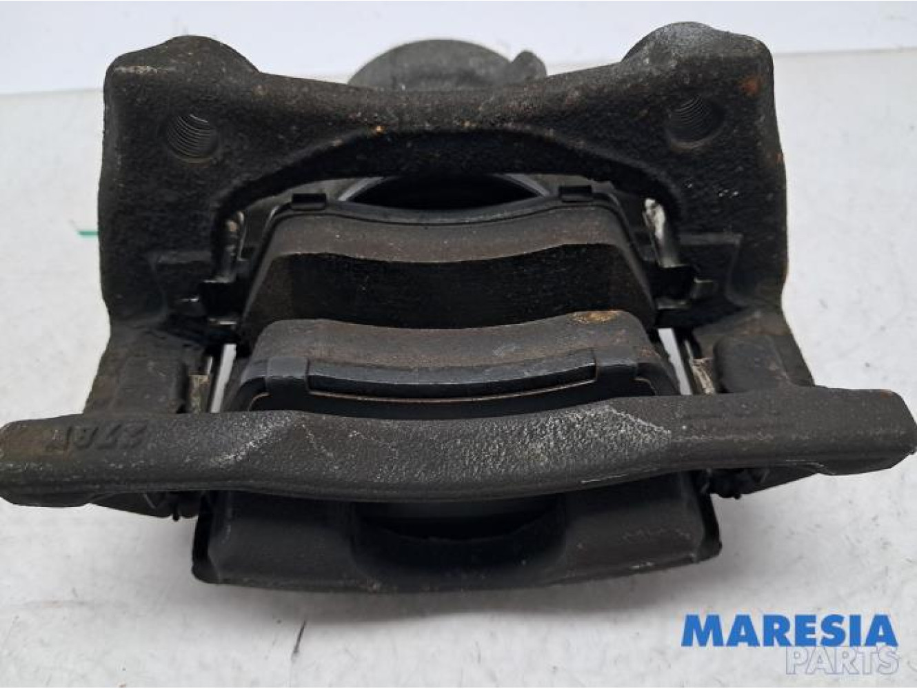 Renault - Clio - Front brake calliper, right