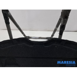 Peugeot - 208 - Parcel shelf