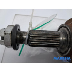 Renault - Clio - Front drive shaft, right