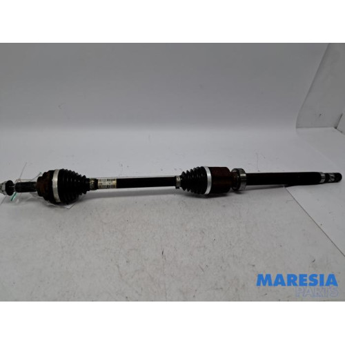 Renault - Clio - Front drive shaft, right