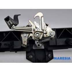 Peugeot - 3008 - Lock plate