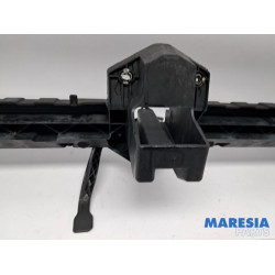 Peugeot - 3008 - Lock plate