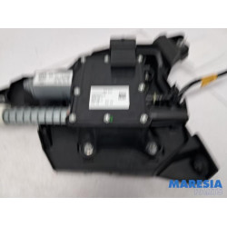 Peugeot - 3008 - Handrem motor