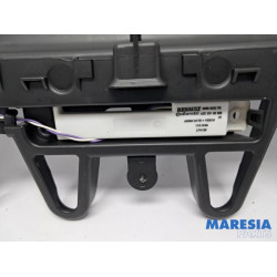 Renault - Clio - Rear bumper frame