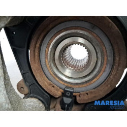 Peugeot - 3008 - Fusee links-achter