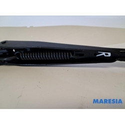 Peugeot - 3008 - Front wiper arm