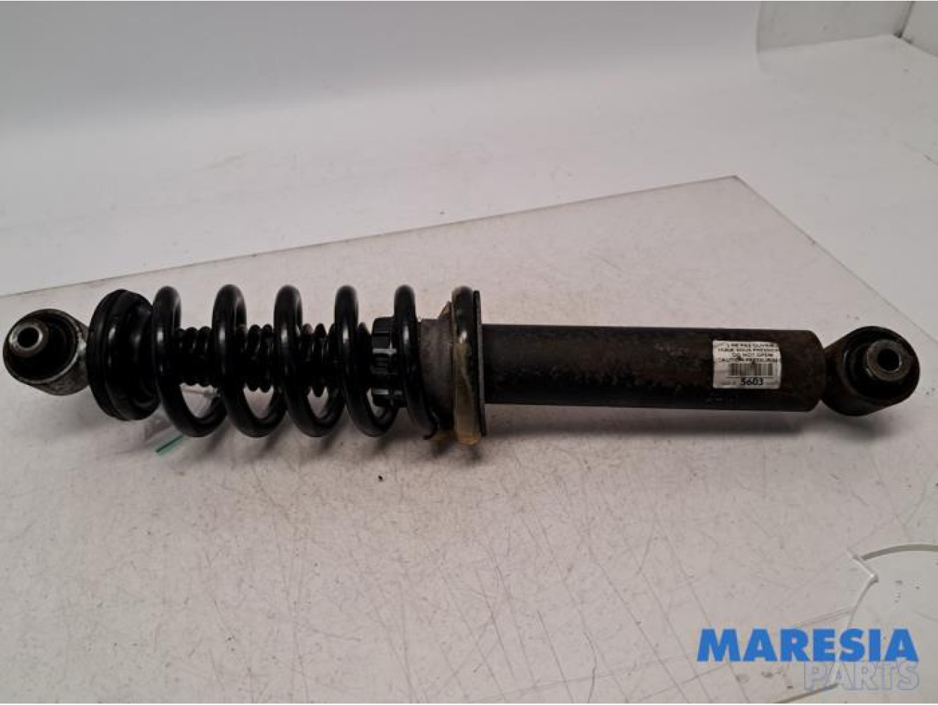 Peugeot - 3008 - Stoßdämpferstrebe rechts hinten