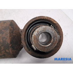 Peugeot - 3008 - Stoßdämpferstrebe rechts hinten