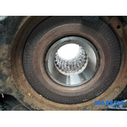 Peugeot - 3008 - Knuckle, front left