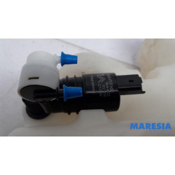Peugeot - 3008 - Front windscreen washer reservoir