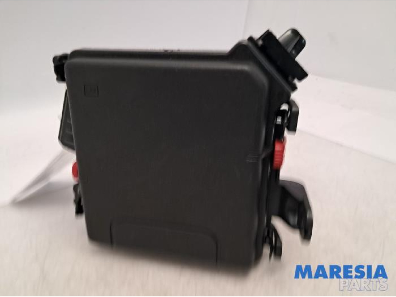 Renault - ZOE - Fuse box