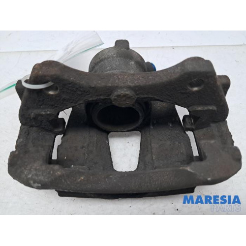 Fiat - 500 - Front brake calliper, right