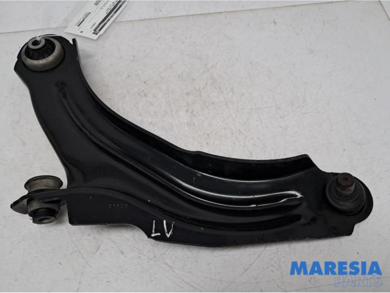 Renault - ZOE - Front lower wishbone, left