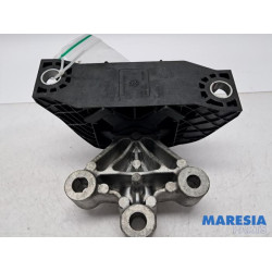 Renault - ZOE - Engine mount