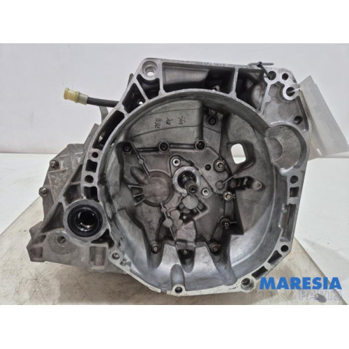 Renault - Clio - Gearbox
