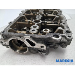 Opel - Vivaro - Nockenwelle