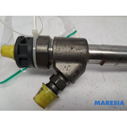 Opel - Vivaro - Injecteur (diesel)