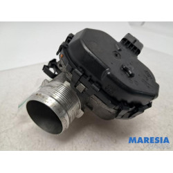 Opel - Vivaro - Drosselklappengehäuse