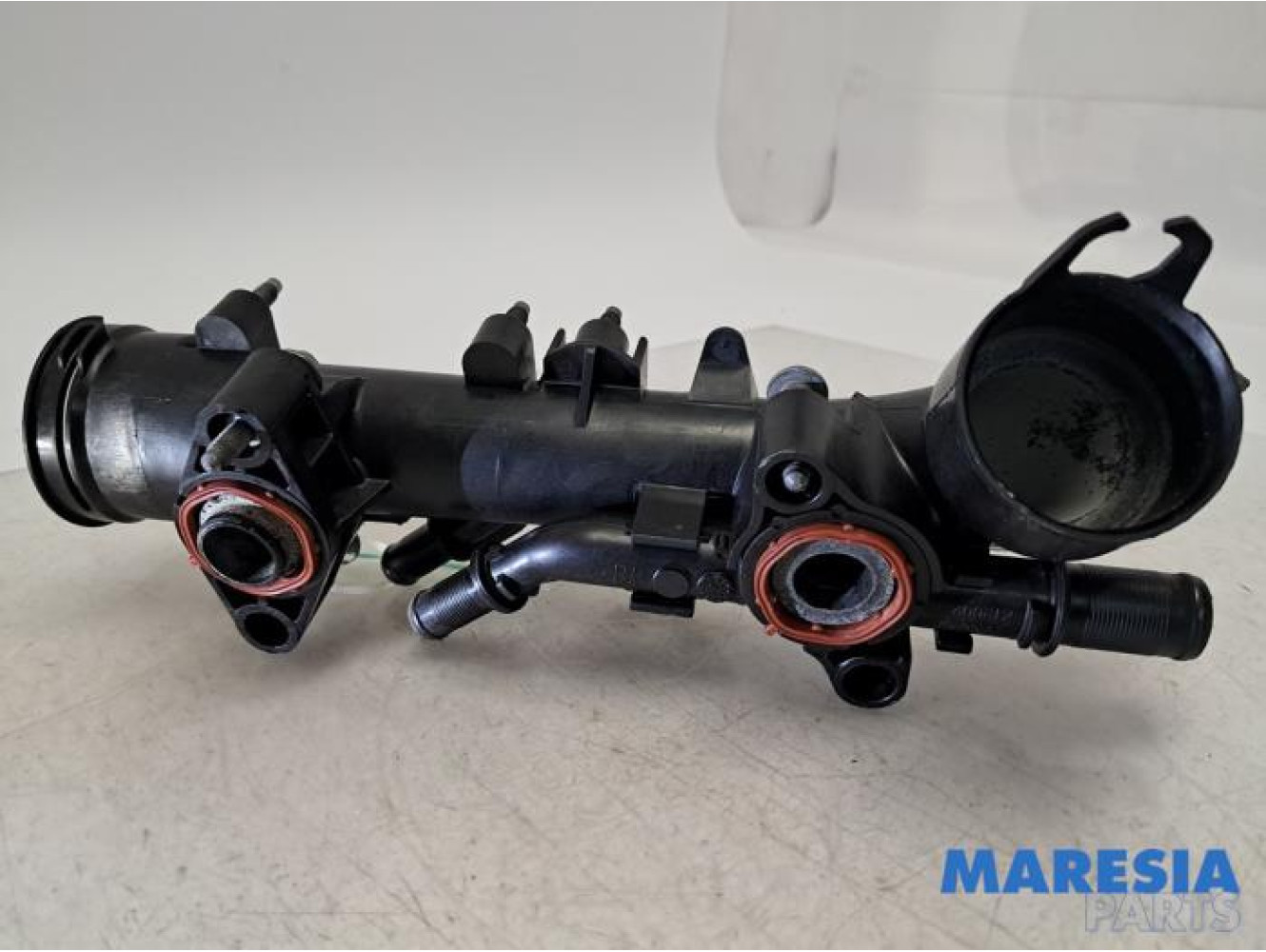 Opel - Vivaro - Water pipe