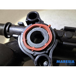 Opel - Vivaro - Water pipe