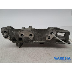 Opel - Vivaro - Support moteur