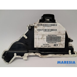Opel - Vivaro - Timing cover
