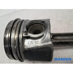 Renault - Trafic - Drijfstang