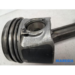 Renault - Trafic - Drijfstang