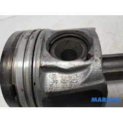 Renault - Trafic - Drijfstang