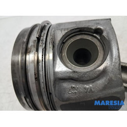 Renault - Trafic - Drijfstang