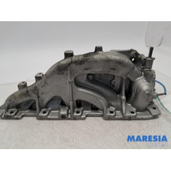 Renault - Trafic - Tubulure d'admission