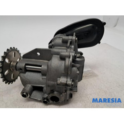 Renault - Trafic - Pompe à huile