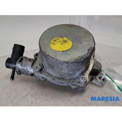 Renault - Trafic - Vacuum pump (diesel)
