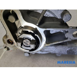 Renault - Trafic - Vacuum pump (diesel)