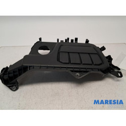 Renault - Trafic - Afdekplaat motor