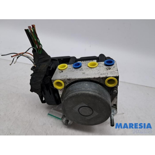 Fiat - 500 - ABS Pumpe