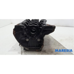 Opel - Vivaro - Engine crankcase