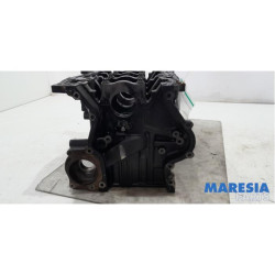 Opel - Vivaro - Engine crankcase