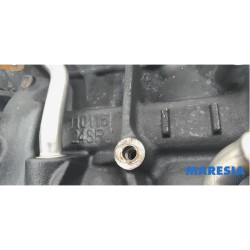 Opel - Vivaro - Engine crankcase