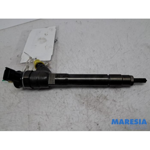 Opel - Vivaro - Injecteur (diesel)