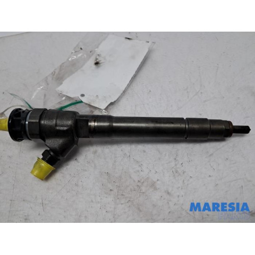 Opel - Vivaro - Injecteur (diesel)