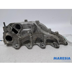 Opel - Vivaro - Intake manifold