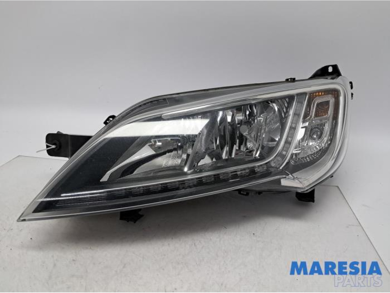 Fiat - Ducato - Scheinwerfer links