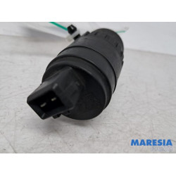 Alfa Romeo - 159 - Windscreen washer pump