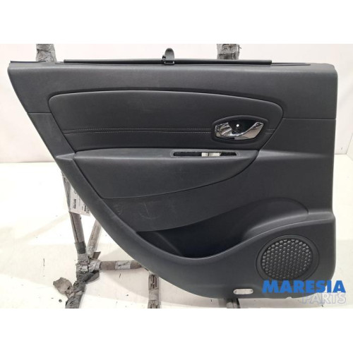 Renault - Grand Scenic - Portierbekleding 4Deurs links-achter