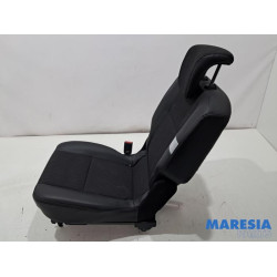 Renault - Grand Scenic - Rear seat